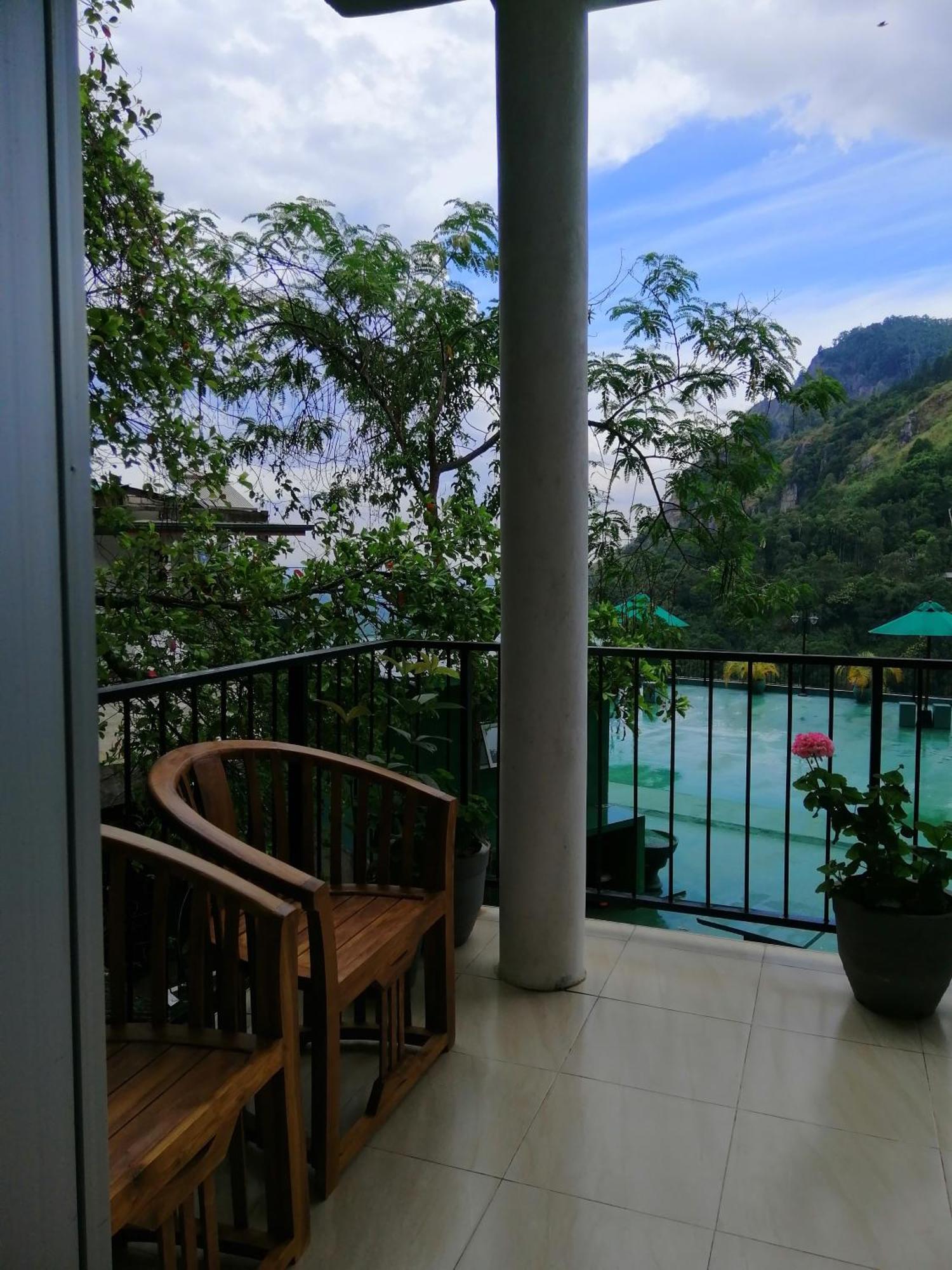 Super View